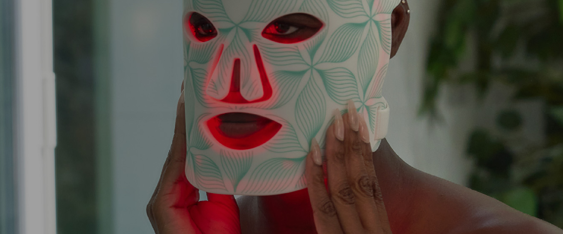 omnilux led mask marketing